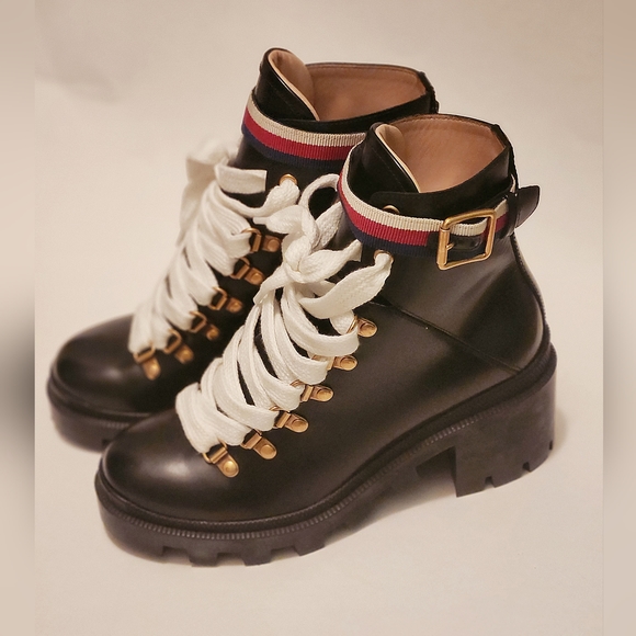 GUCCI Leather Ankle Boot with Belt 35.5 - Picture 6 of 8